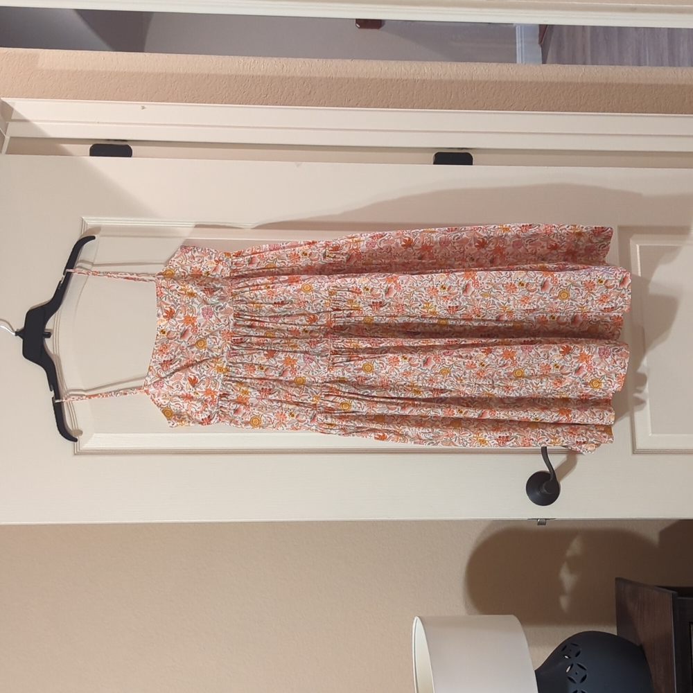 A spring dress with shades of pink hues!